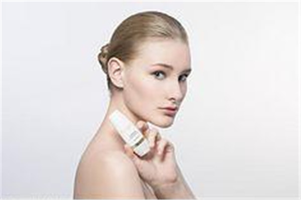 脫唇毛的麻醉方式是什么 脫唇毛怎么麻醉 脫唇毛的麻醉方式是什么 脫唇毛怎么麻醉