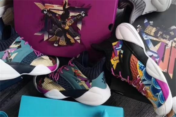 安踏要瘋3開箱測評 安踏要瘋3諜照 安踏要瘋3開箱測評 安踏要瘋3諜照