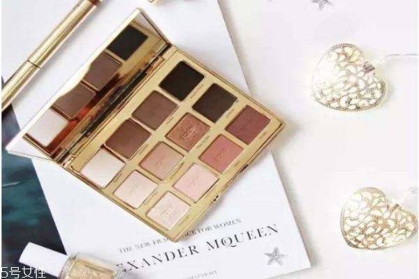 暖調(diào)多色眼影盤(pán)有哪些 日常必備的多色眼影盤(pán)盤(pán)點(diǎn)