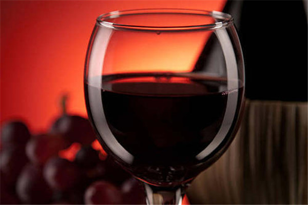 喝了紅酒能不能喝藥 喝了紅酒之后要注意什么 喝了紅酒能不能喝藥 喝了紅酒之后要注意什么