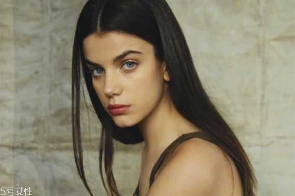 膨體隆鼻要注意什么 膨體隆鼻被撞怎么辦 膨體隆鼻要注意什么 膨體隆鼻被撞怎么辦