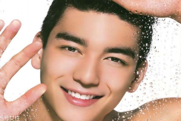 男士遮痘印用什么 有效去痘印的產(chǎn)品推薦 男士遮痘印用什么 有效去痘印的產(chǎn)品推薦