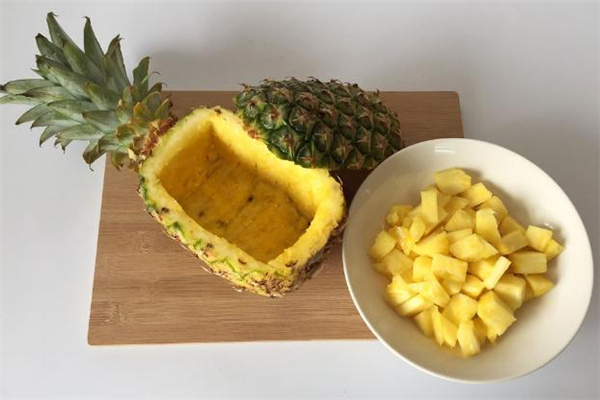 鳳梨和芒果可以一起吃嗎 大量食用并不好 鳳梨和芒果可以一起吃嗎 大量食用并不好