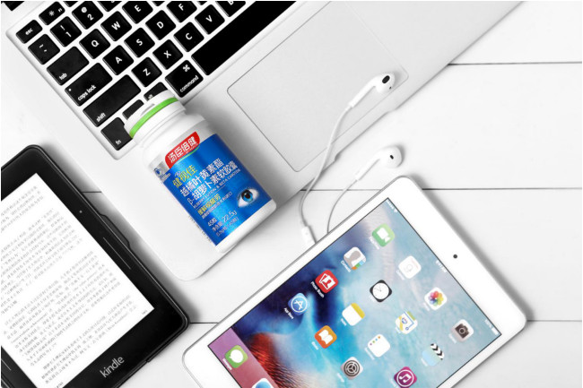 眼睛干澀酸脹怎么辦？來點花茶加越橘葉黃素