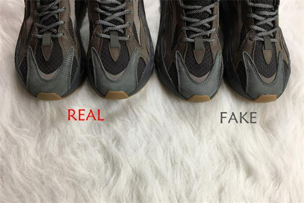 yeezy 700晶洞真假對(duì)比 椰子700晶洞寶藏真假鑒定 yeezy 700晶洞真假對(duì)比 椰子700晶洞寶藏真假鑒定