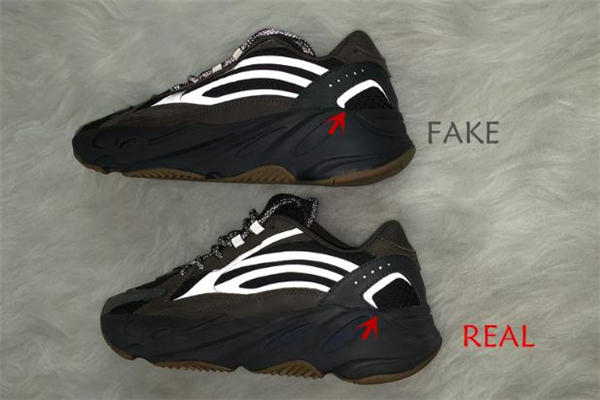yeezy 700晶洞真假對(duì)比 椰子700晶洞寶藏真假鑒定 yeezy 700晶洞真假對(duì)比 椰子700晶洞寶藏真假鑒定