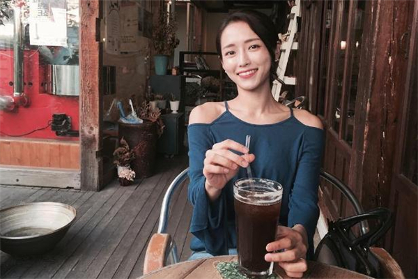 點(diǎn)陣激光的危害 點(diǎn)陣激光副作用 點(diǎn)陣激光的危害 點(diǎn)陣激光副作用