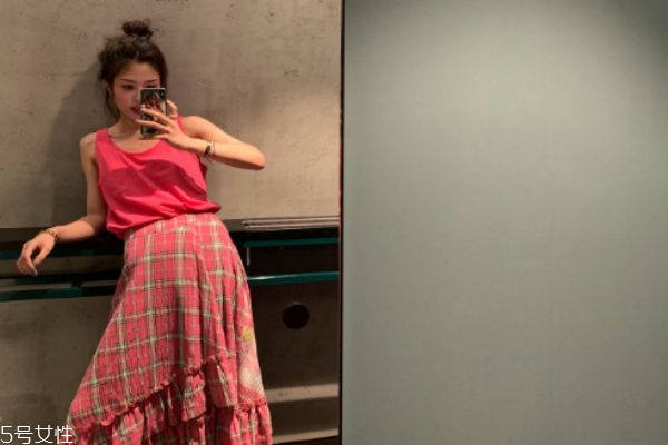 粉黛眉和霧眉哪個(gè)好 粉黛眉介紹 粉黛眉和霧眉哪個(gè)好 粉黛眉介紹