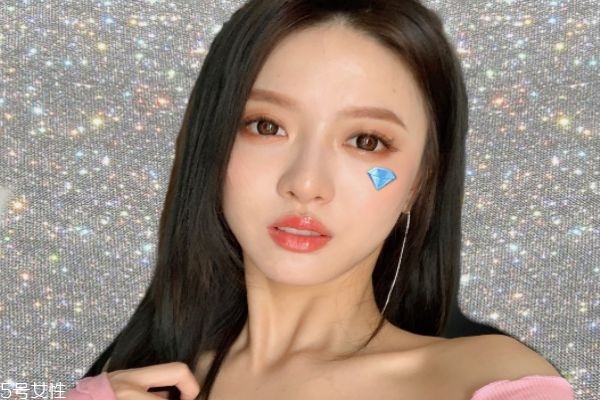 埋線雙眼皮感染怎么辦 埋線雙眼皮注意事項 埋線雙眼皮感染怎么辦 埋線雙眼皮注意事項