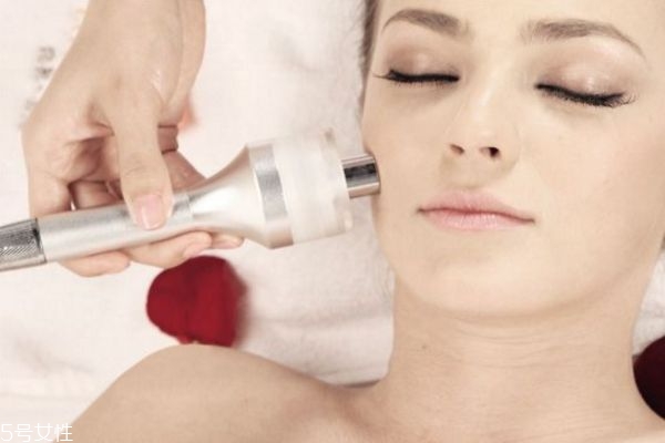 醫(yī)美是什么意思 醫(yī)學(xué)美容護(hù)膚 醫(yī)美是什么意思 醫(yī)學(xué)美容護(hù)膚