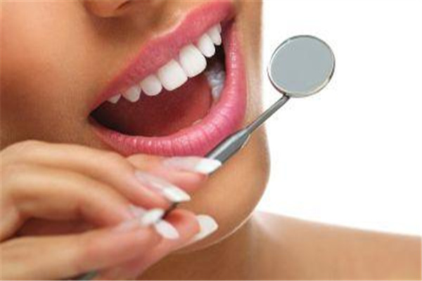 種植牙有什么風險 種植牙的風險大嗎 種植牙有什么風險 種植牙的風險大嗎