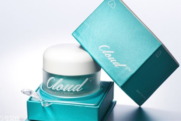 九朵云祛斑霜可以晚上用嗎 九朵云祛斑霜早晚用嗎 九朵云祛斑霜可以晚上用嗎 九朵云祛斑霜早晚用嗎