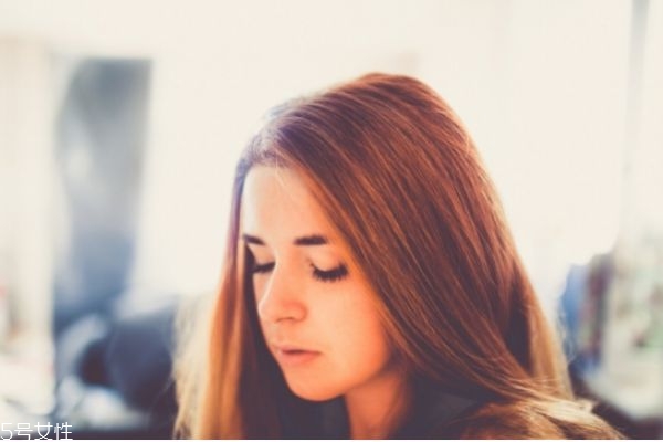 脫發(fā)際線(xiàn)是永久的嗎 脫發(fā)際線(xiàn)的副作用 脫發(fā)際線(xiàn)是永久的嗎 脫發(fā)際線(xiàn)的副作用