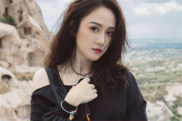 眼皮抽脂適合什么樣的人 眼皮抽脂最佳年齡 眼皮抽脂適合什么樣的人 眼皮抽脂最佳年齡