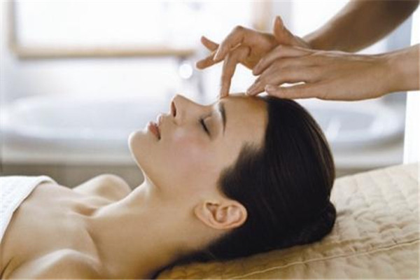 自體脂肪能豐下巴嗎 自體脂肪能不能豐下巴 自體脂肪能豐下巴嗎 自體脂肪能不能豐下巴