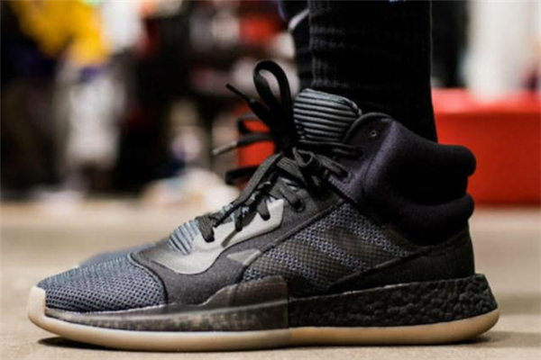 阿迪marquee boost適合什么位置 大體重球員首選 阿迪marquee boost適合什么位置 大體重球員首選