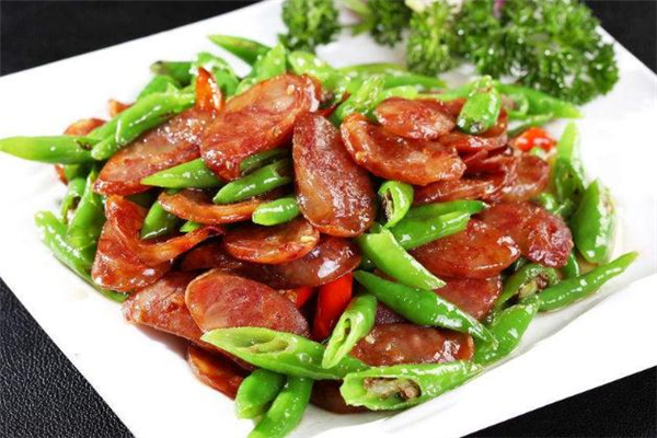 臘腸和什么菜一起炒好吃 臘腸最佳搭配 臘腸和什么菜一起炒好吃 臘腸最佳搭配