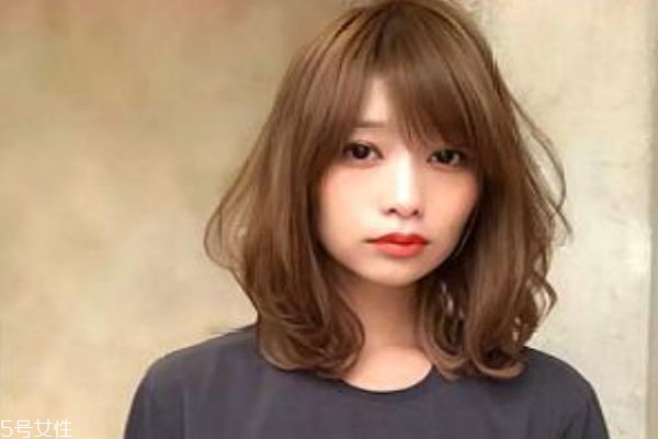 發(fā)際線高女生適合發(fā)型 發(fā)際線高女生發(fā)型圖片 發(fā)際線高女生適合發(fā)型 發(fā)際線高女生發(fā)型圖片