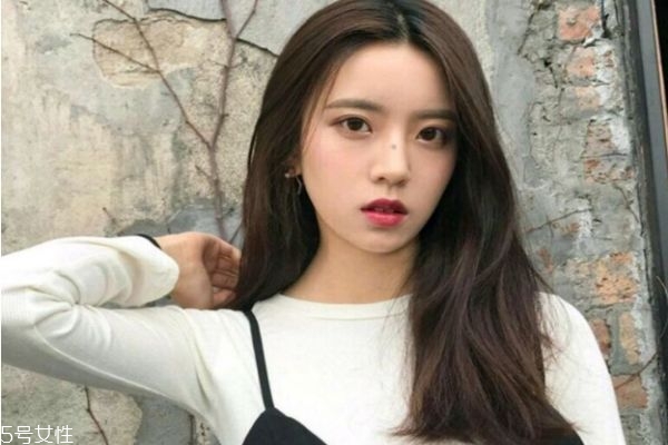 發(fā)際線高女生適合發(fā)型 發(fā)際線高女生發(fā)型圖片 發(fā)際線高女生適合發(fā)型 發(fā)際線高女生發(fā)型圖片