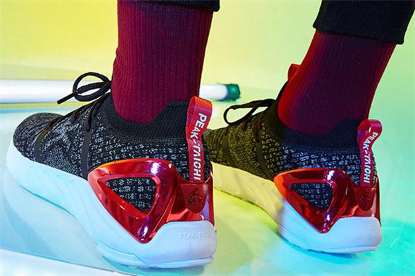 匹克態(tài)極plus實(shí)戰(zhàn)測評 態(tài)極1.0plus跑步評測 匹克態(tài)極plus實(shí)戰(zhàn)測評 態(tài)極1.0plus跑步評測