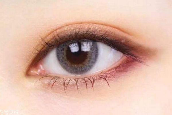 上瞼下垂看什么科 眼瞼下垂掛什么科 上瞼下垂看什么科 眼瞼下垂掛什么科