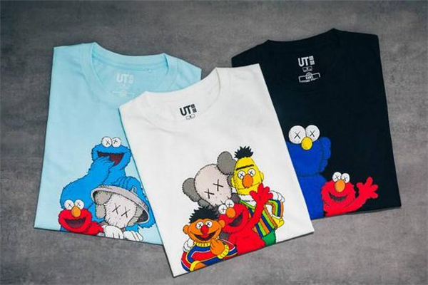 2019優(yōu)衣庫kaws聯(lián)名真假對比 優(yōu)衣庫kaws短袖真假鑒定 2019優(yōu)衣庫kaws聯(lián)名真假對比 優(yōu)衣庫kaws短袖真假鑒定