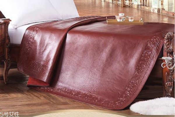 水牛皮涼席好嗎 水牛皮涼席的優(yōu)缺點 水牛皮涼席好嗎 水牛皮涼席的優(yōu)缺點