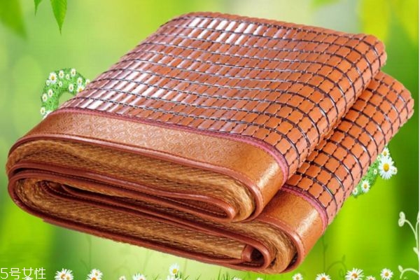 夏天孕婦可以睡涼席嗎 孕婦睡涼席的注意事項 夏天孕婦可以睡涼席嗎 孕婦睡涼席的注意事項