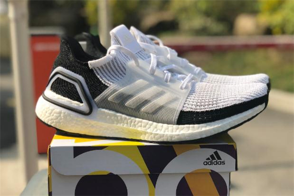 阿迪達斯ub19鞋墊后滑怎么辦 ub19鞋墊滑脫問題 阿迪達斯ub19鞋墊后滑怎么辦 ub19鞋墊滑脫問題