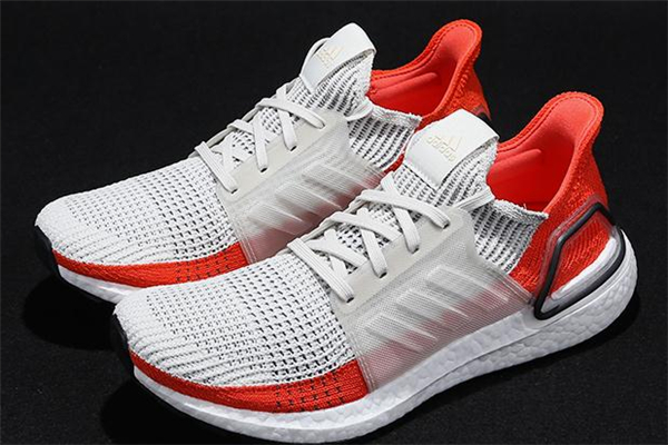 阿迪達斯ub19適合跑步嗎 ub19跑步測評 阿迪達斯ub19適合跑步嗎 ub19跑步測評