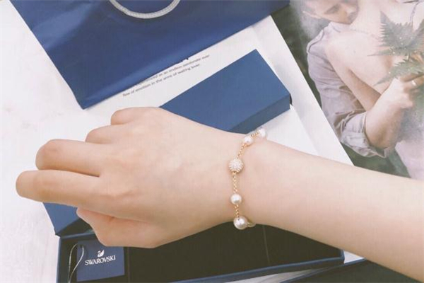 施華洛世奇手鏈太長了怎么辦 施華洛世奇手鏈怎么改短 施華洛世奇手鏈太長了怎么辦 施華洛世奇手鏈怎么改短