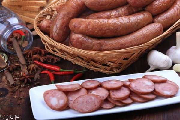 買的香腸怎么做好吃 教你做出星級大廚的味道 買的香腸怎么做好吃 教你做出星級大廚的味道