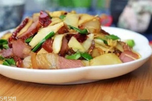 臘肉怎么炒好吃又簡單 臘肉的做法 臘肉怎么炒好吃又簡單 臘肉的做法