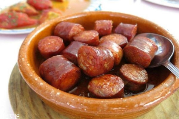 香腸蒸好還是煮好 快來(lái)看正確做法 香腸蒸好還是煮好 快來(lái)看正確做法