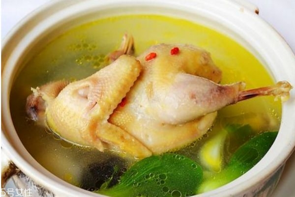 雞湯怎么做才好喝 雞湯的做法大全 雞湯怎么做才好喝 雞湯的做法大全