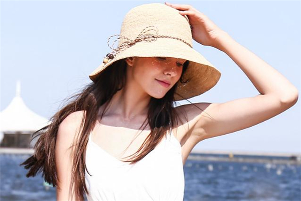 夏天戴什么帽子防曬 不同場合輕松應(yīng)對 夏天戴什么帽子防曬 不同場合輕松應(yīng)對