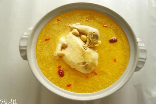 白果燉雞的做法 燉雞菜譜做法大全集 白果燉雞的做法 燉雞菜譜做法大全集