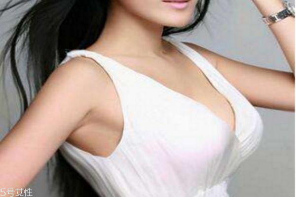怎樣才能讓胸變大 有什么辦法可以豐胸 怎樣才能讓胸變大 有什么辦法可以豐胸