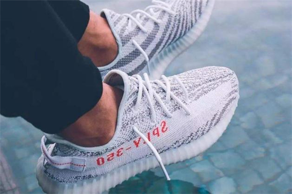 yeezy抽中了就一定能排到嗎 yeezy抽簽規(guī)則 yeezy抽中了就一定能排到嗎 yeezy抽簽規(guī)則