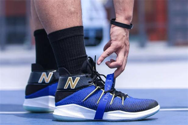 新百倫omn1s實(shí)戰(zhàn)測評 倫納德omn1s實(shí)戰(zhàn)腳感怎么樣 新百倫omn1s實(shí)戰(zhàn)測評 倫納德omn1s實(shí)戰(zhàn)腳感怎么樣