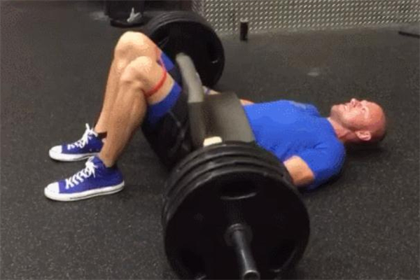 臀沖可以天天練嗎 臀沖需要每天做嗎 臀沖可以天天練嗎 臀沖需要每天做嗎