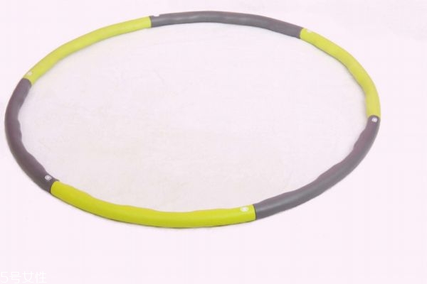 呼啦圈重的好還是輕的好 為什么轉(zhuǎn)呼啦圈會(huì)掉 呼啦圈重的好還是輕的好 為什么轉(zhuǎn)呼啦圈會(huì)掉