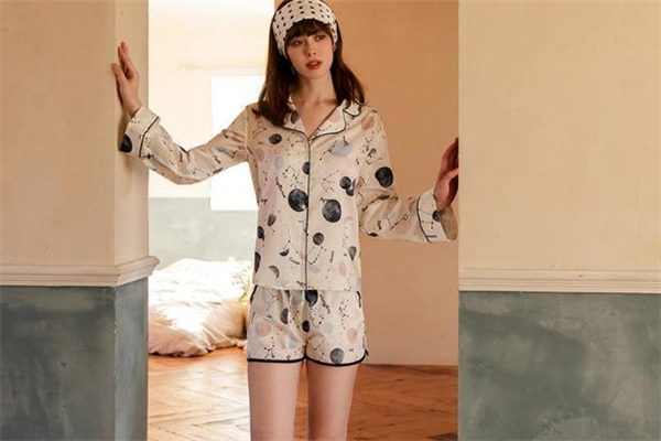 2019流行什么款式睡衣 時髦睡衣選購指南 2019流行什么款式睡衣 時髦睡衣選購指南
