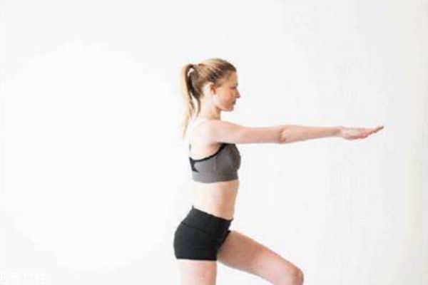 刮痧瘦腿多久刮一次 刮痧瘦腿的正確方法 刮痧瘦腿多久刮一次 刮痧瘦腿的正確方法