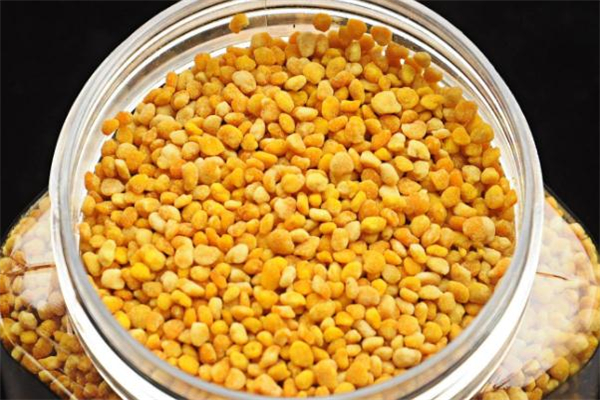 蜂花粉可以長(zhǎng)期服用嗎 蜂花粉長(zhǎng)期吃有什么好處 蜂花粉可以長(zhǎng)期服用嗎 蜂花粉長(zhǎng)期吃有什么好處