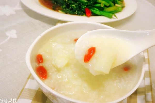 寶寶能吃山藥嗎 給寶寶吃山藥注意 寶寶能吃山藥嗎 給寶寶吃山藥注意