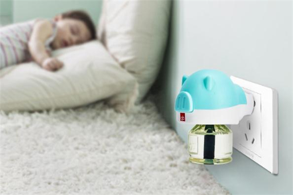 電蚊香液可以一直插著嗎 電熱蚊香液一直插著安全嗎 電蚊香液可以一直插著嗎 電熱蚊香液一直插著安全嗎