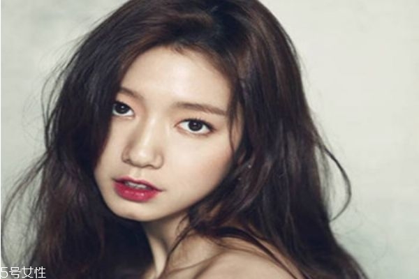 眼部吸脂疼么 腫眼泡抽脂價(jià)格 眼部吸脂疼么 腫眼泡抽脂價(jià)格