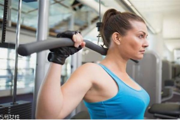 斜方肌怎么消除 消除斜方肌最快的方法 斜方肌怎么消除 消除斜方肌最快的方法