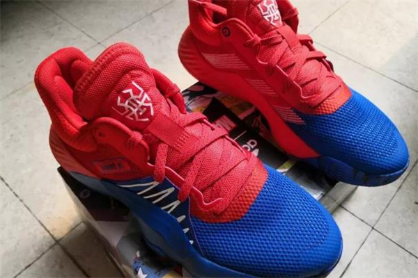 阿迪達(dá)斯米切爾一代開(kāi)箱測(cè)評(píng) 米切爾蜘蛛俠配色實(shí)物 阿迪達(dá)斯米切爾一代開(kāi)箱測(cè)評(píng) 米切爾蜘蛛俠配色實(shí)物